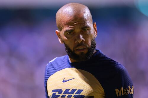 Corte niega libertad bajo fianza a Dani Alves por “riesgo alto de fuga”