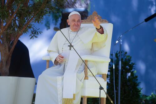 Papa pide a jóvenes luchar contra la injusticia social y por el medio ambiente