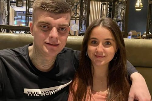 Ella viajó para conocer su novio virtual y el caso se convirtió en una tragedia