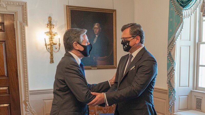 Estados Unidos y Ucrania tantean la posibilidad de crear un tribunal para castigar a Rusia