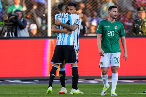 Argentina se impone a Bolivia en La Paz sin Messi