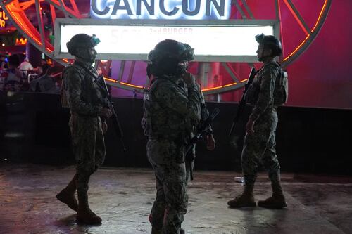 Identifican a responsables de balacera en Cancún; ofrecen un millón de recompensa