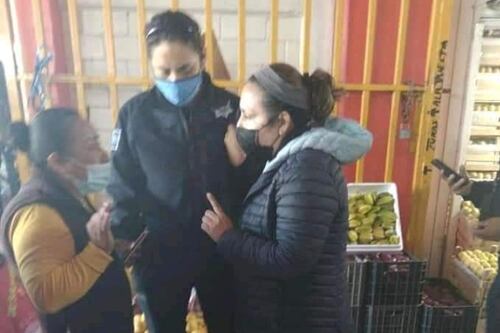 Mujer le rompió la nariz a una niña de 12 años por celos: dijo que estaba mirando a su marido