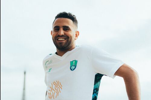 Mahrez ‘abandona’ la Premier League y firma en Arabia Saudita