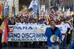 Unos 6.000 policías y guardias civiles claman en Madrid contra la "discriminación" por parte del Gobierno