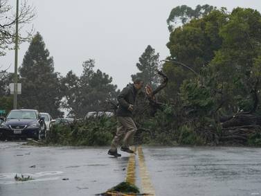 Prevén más inundaciones tras tormenta en California